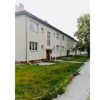 Schweren Herzens abzugeben - 4-Raumwohnung Senftenberg mit Balkon