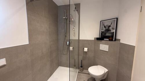 Foto - Helle Dachgeschosswohnung in Holzwickede zu vermieten