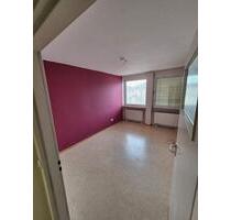 Wohnung zu vermieten - 650,00&nbsp;EUR Kaltmiete, ca.&nbsp; 107,00&nbsp;m&sup2; in Püttlingen (PLZ: 66346)