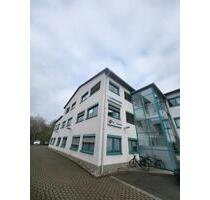 Büroraum im Gewerbegebiet Gießen-West zu vermieten (ca. 30 m²)