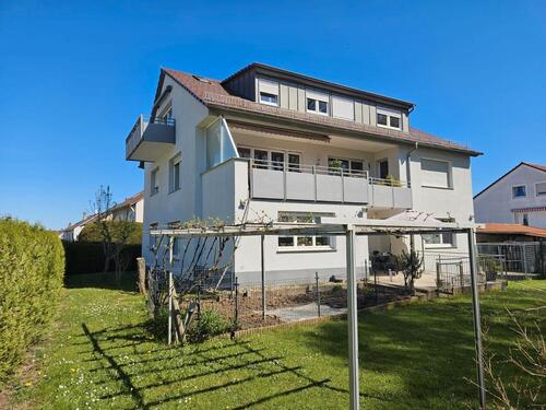 Foto - Lichtdurchflutetes Wohnjuwel. Großzügige 3,5 - 4 Zimmer-Wohnung