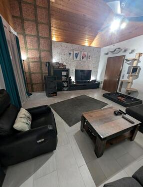 Foto - 2-Zi-Galeriewohnung -Wintergarten, EBK, Fußbodenheizung, Holzofen