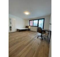 Frisch renoviertes WG-Zimmer in 4er-WG | Toplage - Nürnberg Eberhardshof Frisch renoviertes WG-Zimmer in 4er-WG | Toplage - Nürnberg Eberhardshof