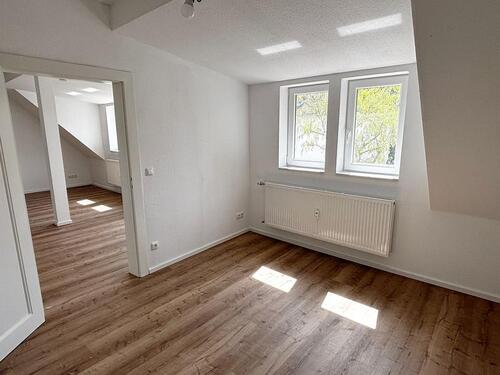 Foto - 3 Zimmer Dachgeschoßwohnung zur Miete in Darmstadt