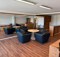 Vermiete Büro Ausstellung Fitnessraum mit Klimaanlage - Kirchberg (Hunsrück)