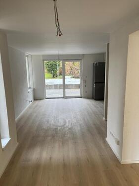 Foto - Erstbezug: 2-Zimmer Wohnung mit EBK, Stellplatz, Terasse in Walds