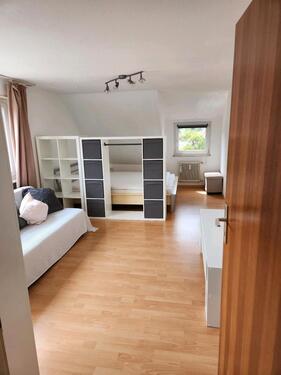 Foto - Dachgeschoßwohnung in Stuttgart zur Miete