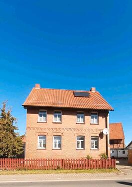 Foto - Zweifamilienhaus auf schönen 3-Seitenhof