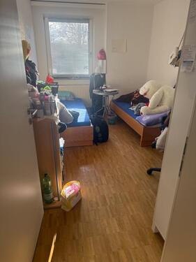 Foto - geräumige 4 Zimmerwohnung - 205.000,00 EUR Kaufpreis,