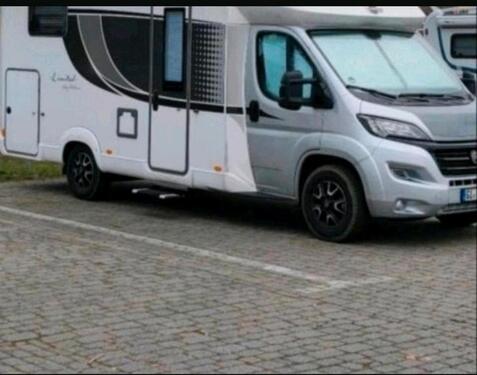Foto - Stellplatz Camping Wohnmobil Wohnwagen Pkw Auto Lager 24-h-Zugang