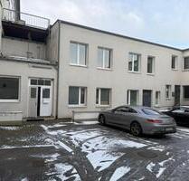 Büro mit Aktemlager in ruhigem Innenhof - Essen Stadtkern