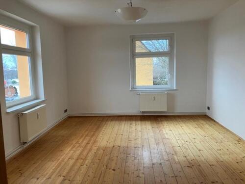 Foto - SCHÖNE HELLE 4,5-RAUM WOHNUNG MIT DIELENBODEN, STELLPLATZ, GARAGE UND GARTENNUTZUNG, Küche