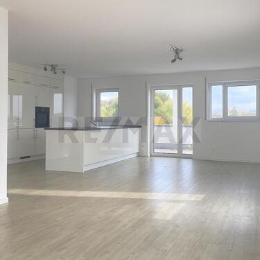 Foto - Geräumiges Wohnen mit Aufzug und Ausblick