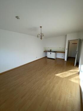 Foto - Nette 1-Zimmer-Wohnung DIREKT AN DER NIDDA [HMR-O09E07]