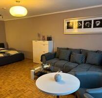 Möblierte 1-Zimmer Wohnung in Planegg | Balkon | WLAN| ab sofort