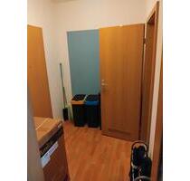 1 Raumwohnung - 260,00&nbsp;EUR Kaltmiete, ca.&nbsp; 31,50&nbsp;m&sup2; in Güstrow (PLZ: 18273)