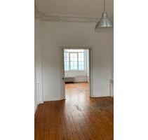 BÜRO in Altona - 1.500,00&nbsp;EUR Kaltmiete, ca.&nbsp; 120,00&nbsp;m&sup2; in Hamburg (PLZ: 22767) Hamburg-Mitte