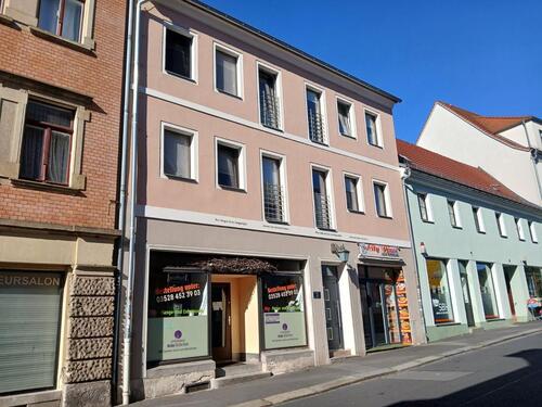 Foto - Mehrfamilienhaus 1524€m², 2x Imbiss und Biergarten, 2x Wohnen