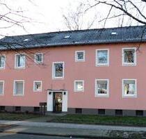 Bei VIVAWEST die Sonnenstrahlen auf dem eigenen Balkon genießen. - Essen Stadtbezirk V