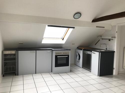 Foto - Moderne 2‑Zimmer Dachgeschosswohnung in Selters (Westerwald)