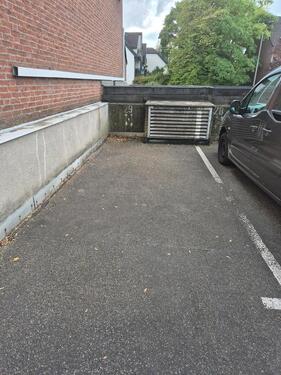 Foto - Parkplatz in Ratingen-Ost zu vermieten