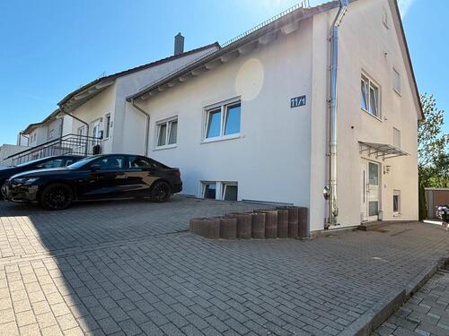 Foto - 2-Zimmer-Erdgeschosswohnung inkl. Stellplatz & Terasse