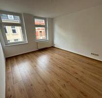 Schicke Wohnung mit Balkon - 448,00 EUR Kaltmiete, in Freiberg (PLZ: 09599)