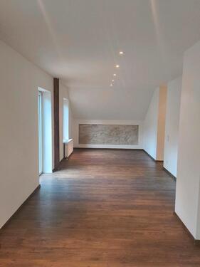 Foto - Moderne 2 Zimmer Wohnung mit Balkon.