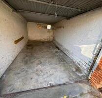 Garage abschließbar zzgl. 1 Stellplatz davor - Eutin Suhrnkrog