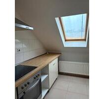 Ruhig gelegene 2 Zimmer-Dachgeschoss Wohnung - Gelsenkirchen Gelsenkirchen-Mitte