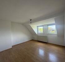 Whg hell 3 Zimmer in DÜ-Zentrum, ca.62qm, warm 1040,Gartennutzung - Düren Distelrath