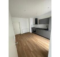 Renovierte 2- Zimmer Wohnung mit Terasse in Contwig - Zweibrücken