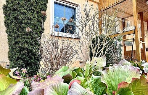 Foto - Reihenendhaus mit Doppelhaus-Charakter, ruhige, zentrale Lage