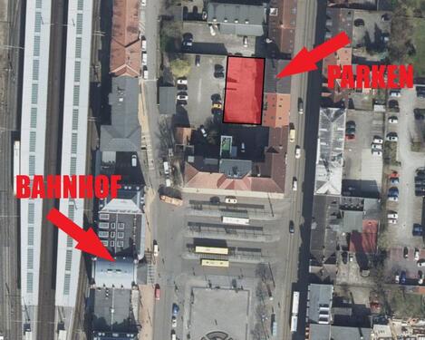 Foto - Parkplatz PKW Stellplatz Bahnhof Altstadt Schwerin Top-Lage