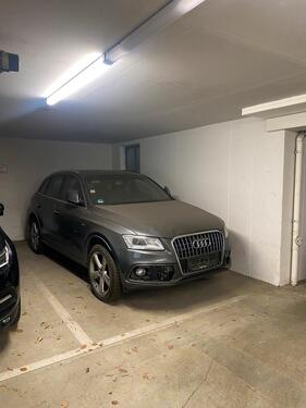 Foto - Tiefgaragenstellplatz - 60,00 EUR Miete,