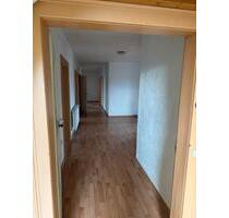 Renovierte und sehr freundliche 4 Zimmer Wohnung - Wunsiedel