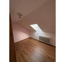 Wohnung zu vermieten - 900,00&nbsp;EUR Kaltmiete, ca.&nbsp; 55,00&nbsp;m&sup2; in Oberderdingen (PLZ: 75038)