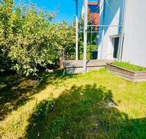 Kernsanierte EG-Wohnung mit Garten in Reutlingen-Rommelsbach
