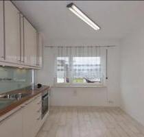 Zu verkaufen 5-Zimmer Wohnung - 319.000,00&nbsp;EUR Kaufpreis, ca.&nbsp; 92,00&nbsp;m&sup2; in Grenzach-Wyhlen (PLZ: 79639)