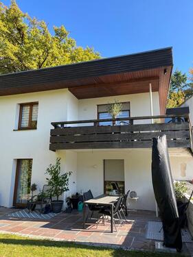 Foto - Großzügige 5 Zimmer-Wohnung mit Gartenanteil in ruhiger Lage