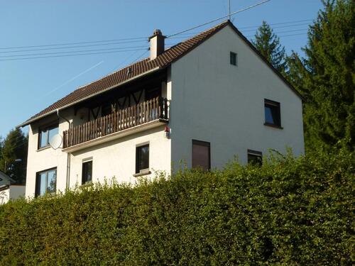 Foto - Freistehendes Einfamilienhaus mit Gestaltungspotenzial