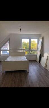 Foto - Dachgeschosswohnung in Duisburg Alt Rahm Nähe D-Angermund