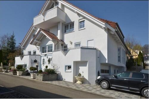 Foto - Exposé – Geräumige, gepflegte 5-Zimmer-Terrassenwohnung in Frickenhausen-Tischardt