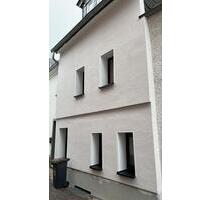 Charmantes Altbau-Reihenhaus,modern. (2023) mit großem Grundstück - Hadamar