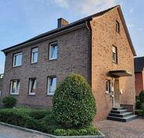 Freistehendes Zweifamilienhaus in Westkirchen (Provisionsfrei) - Ennigerloh