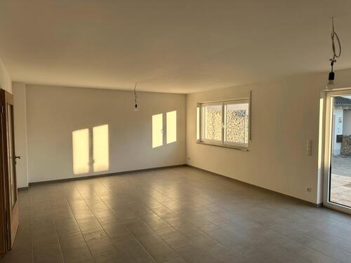 Foto - 6 Zimmer Doppelhaushälfte in Osterhofen