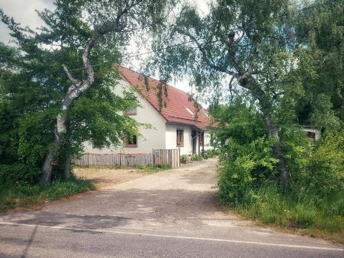 Foto - Hof in Alleinlage mit WeideWald und Hundepension