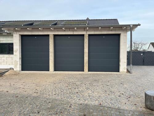 Foto - 3er Garagen Garage Oldtimer für bis zu 6 PKW Sportwagen etc.