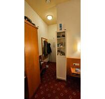WG Zimmer mit EIGENEM Bad in Mannheim