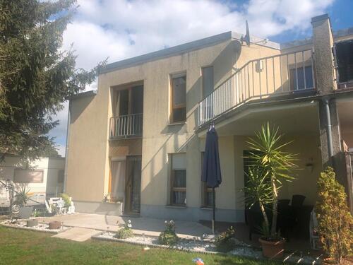 Foto - Sehr schöne 3 Zimmerwohnung EG mit Terrasse und Zugang zum Garten